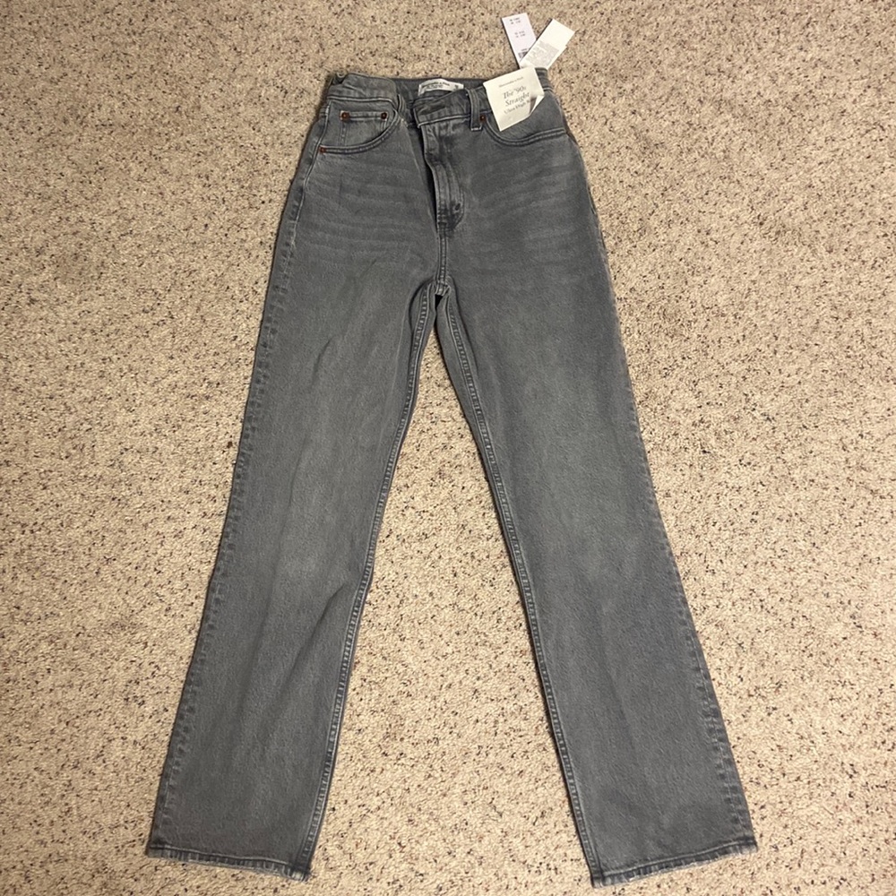 Abercrombie ‘90s Straight Ultra High Rise Jeans